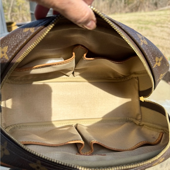 2 Hour SALE!!! Vintage Louis Vuitton Trouville handbag - Picture 12 of 16